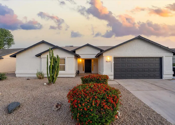 Desert Ridge Family New Renovated With And Pool Phoenix
