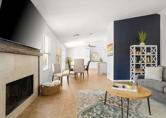 Desert Ridge Family New Renovated With And Pool Phoenix